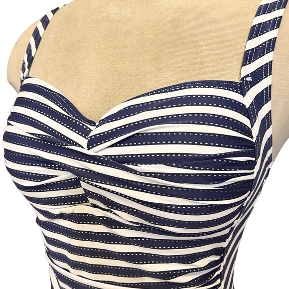 NipTuck Swimsuit One Piece Navy Blue White Stripes Multi Fit Cup 6 - Picture 3 of 9